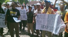 Aksi Para Demonstran, Ratusan Juru Parkir Menolak Kenaikan Beban Retribusi