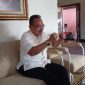 Aziz Ahmadi saat ditemui di rumahnya di kawasan Kelurahan Baleharjo, Pacitan