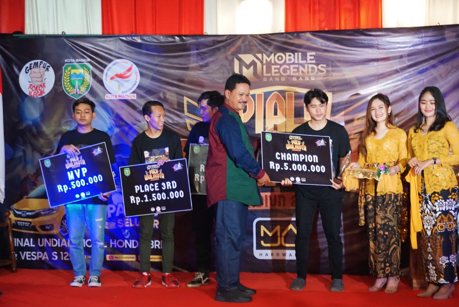 Turnamen Mobile Legend Madiun