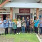 Momen ketika saya bersama ketua dan sekretariat KPU Pacitan saat melakukan monitoring ke Kecamatan Sudimoro.