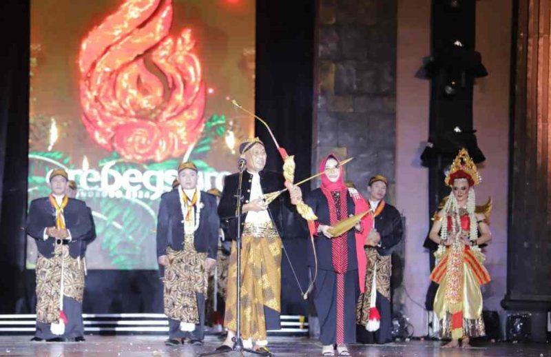 Bupati Sugiri Sancoko resmi membuka Grebek Suro Festival Reog Ponorogo 2024. (Foto : Istimewa).