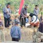 Ritual pengambilan tanah sawah sebagai bahan dasar pembuatan gerabah di Festival Gerabah Purwoasri 2024. (Foto/Istimewa).