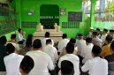 Prosesi ziarah makam Mbah Umar Tumbu di Donorojo, Minggu (20/10) kemarin. (Foto : Istimewa).