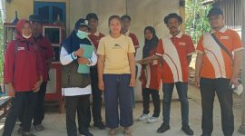 Proses penilaian lapangan STBM 5 pilar di Kecamatan Tulakan. (Foto/Istimewa).