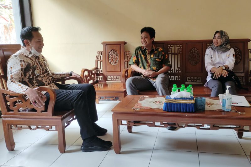 Momen ketika saya berkoordinasi mengenai coktas dengan Camat Punung Pudji Haryono.