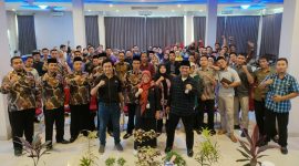Formasi PPK Pemilu Tahun 2024 saat mengikuti orientasi tugas, sesaat usai mereka resmi dilantik.