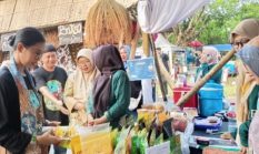 Pasar Krempyeng, Sajian Tradisi di Tengah Gema Ronthek