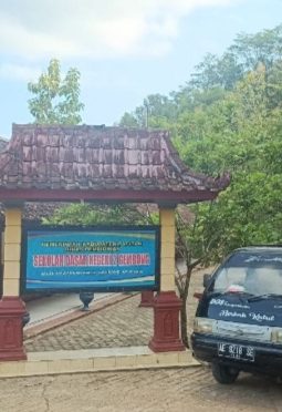 Sekolah Sunyi, Ruang Kelas Kosong, Dua SD di Pacitan Seperti Tak Berpenghuni