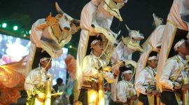 Penampilan atraktif ronthek Kecamatan Bandar pada Minggu (6/7) malam. (Foto : Lintas7.net).
