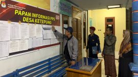 Saya mengecek pemasangan DPS di Desa Ketepung, Kecamatan Kebonagung, memastikan dapat diakses masyarakat setempat.