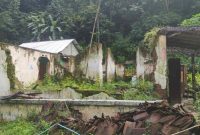 Ilustrasi dampak bencana tanah longsor di Kabupaten Pacitan. (Foto:dok.Lintas7.net).