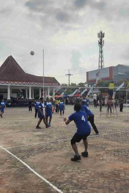 Mengusung Tema, Bersatu Berdaulat Rakyat Sejahtera Indonesia Maju, Turnamen Voli Pacitan Jadi Simbol Sportivitas dan Silaturahmi