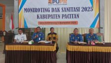Monitoring program DAK Sanitasi di Desa Ketanggung, Sudimoro. (Foto:Istimewa).
