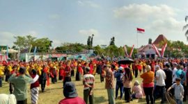 Tayuban Gedhen dalam rangka HUT RI di Kecamatan Donorojo berlangsung meriah. (Foto:Istimewa).