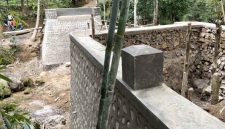 Kontruksi jembatan Mekarsari Desa Sudimoro selesai dikerjakan. (Foto:Istimewa).