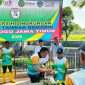Bupati Sugiri Sancoko pada momen aksi bersih lingkungan sungai Tambak Kemangi. (Foto:Pemkab Ponorogo).