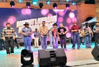 Konser dangdut lawasan di Ponorogo berlangsung meriah. (Foto:Pemkab Ponorogo).