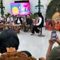 Momen Noah dan Bupati Giri Sancoko. (Foto:Pemkab Ponorogo).