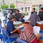 Bersama tim KPU Pacitan, saya turun langsung ke wilayah untuk mengasistensi produk hukum yang disusun oleh teman-teman adhoc PPK dan PPS.