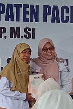 Sugiyem Pamit, Dita Widiapsari Siap Lanjutkan Prestasi Kecamatan Pacitan