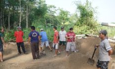 Tambang Pasir Ditutup Polisi, Warga Pacitan Harap Ada Jalan Tengah