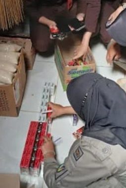 Satpol PP Pacitan Sita 1.360 Batang Rokok Ilegal di Bandar, Peredaran Rokok Bodong Jadi Sasaran Utama